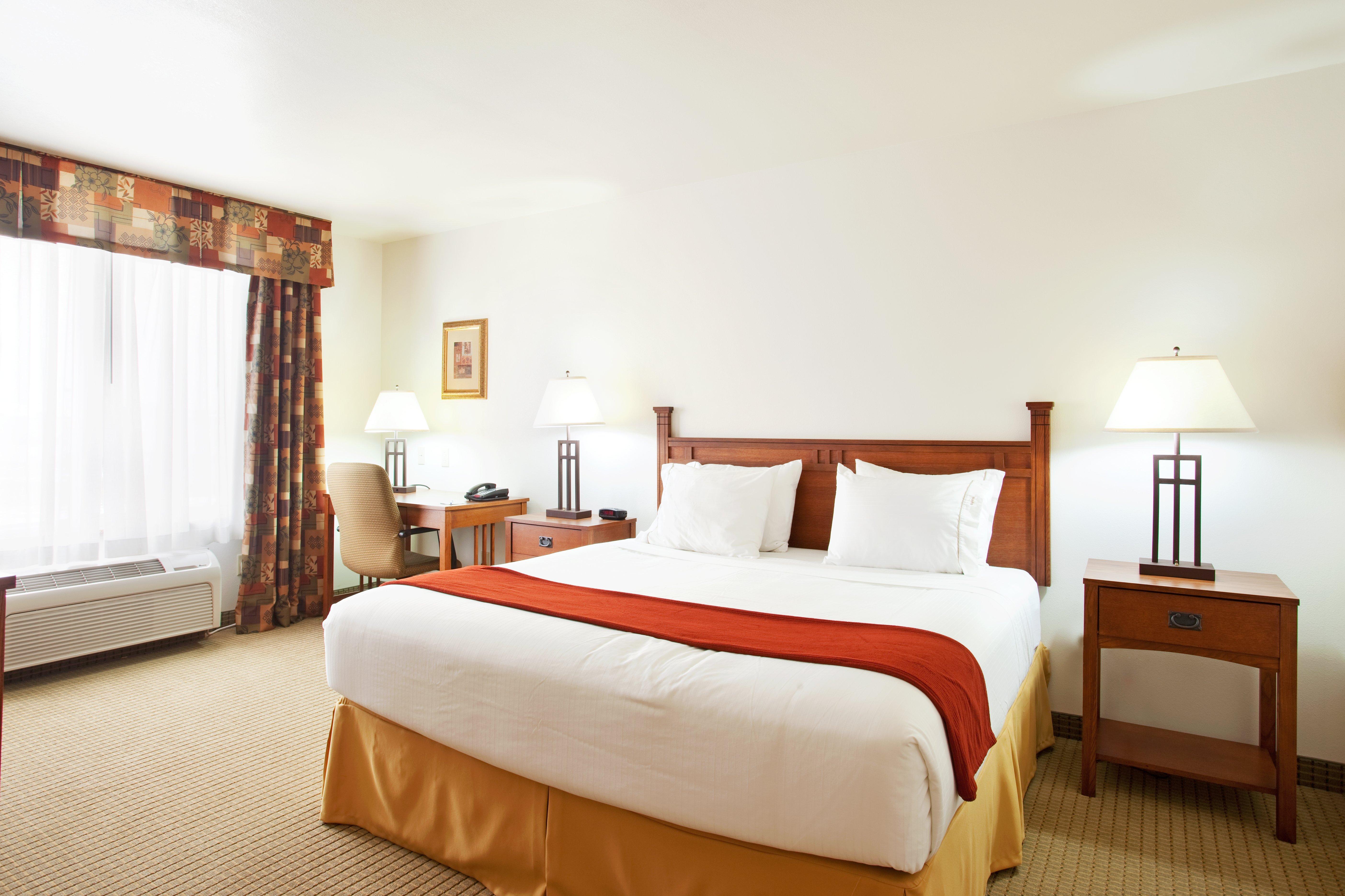 Holiday Inn Express Hotel & Suites Mattoon By Ihg Екстер'єр фото