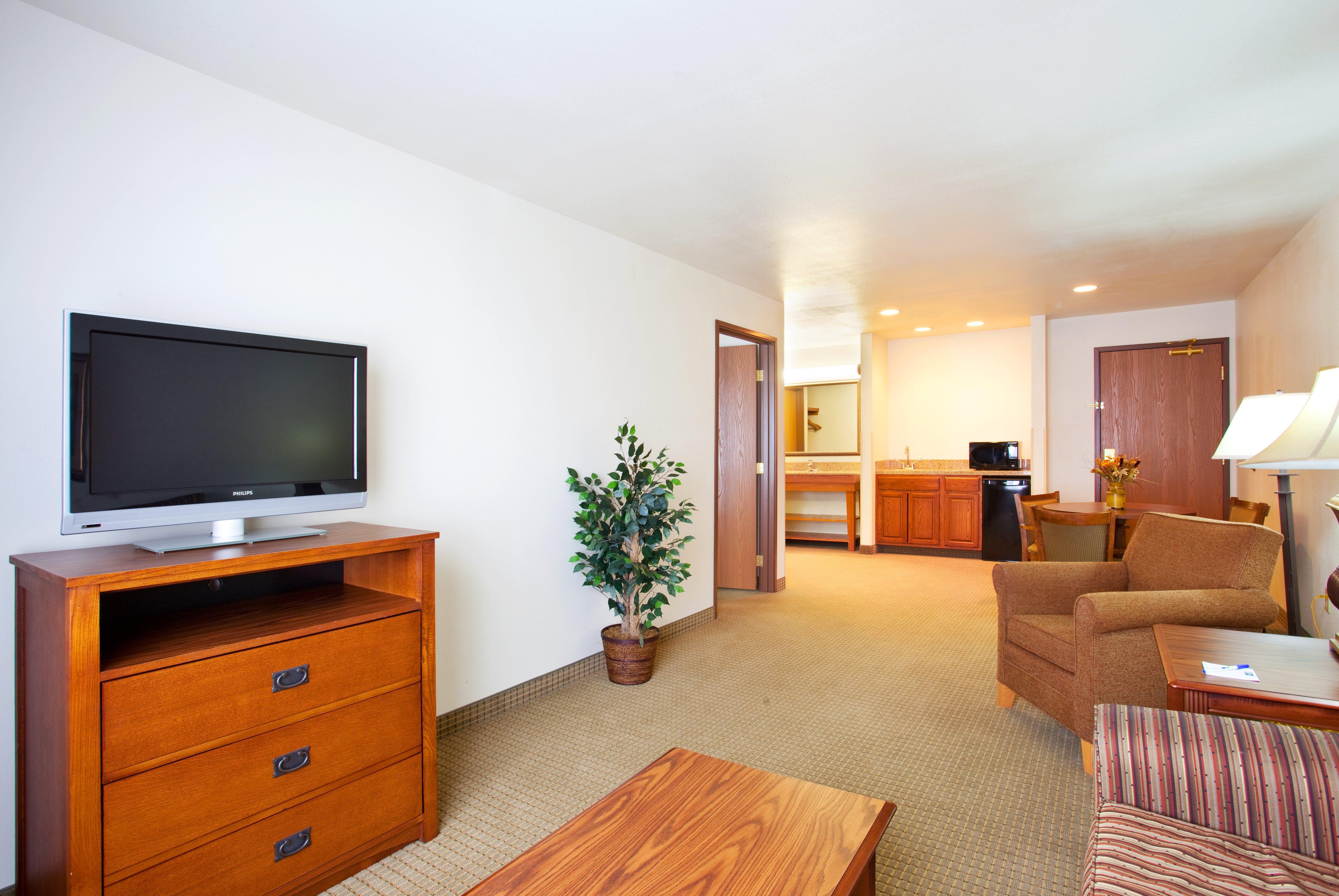 Holiday Inn Express Hotel & Suites Mattoon By Ihg Екстер'єр фото