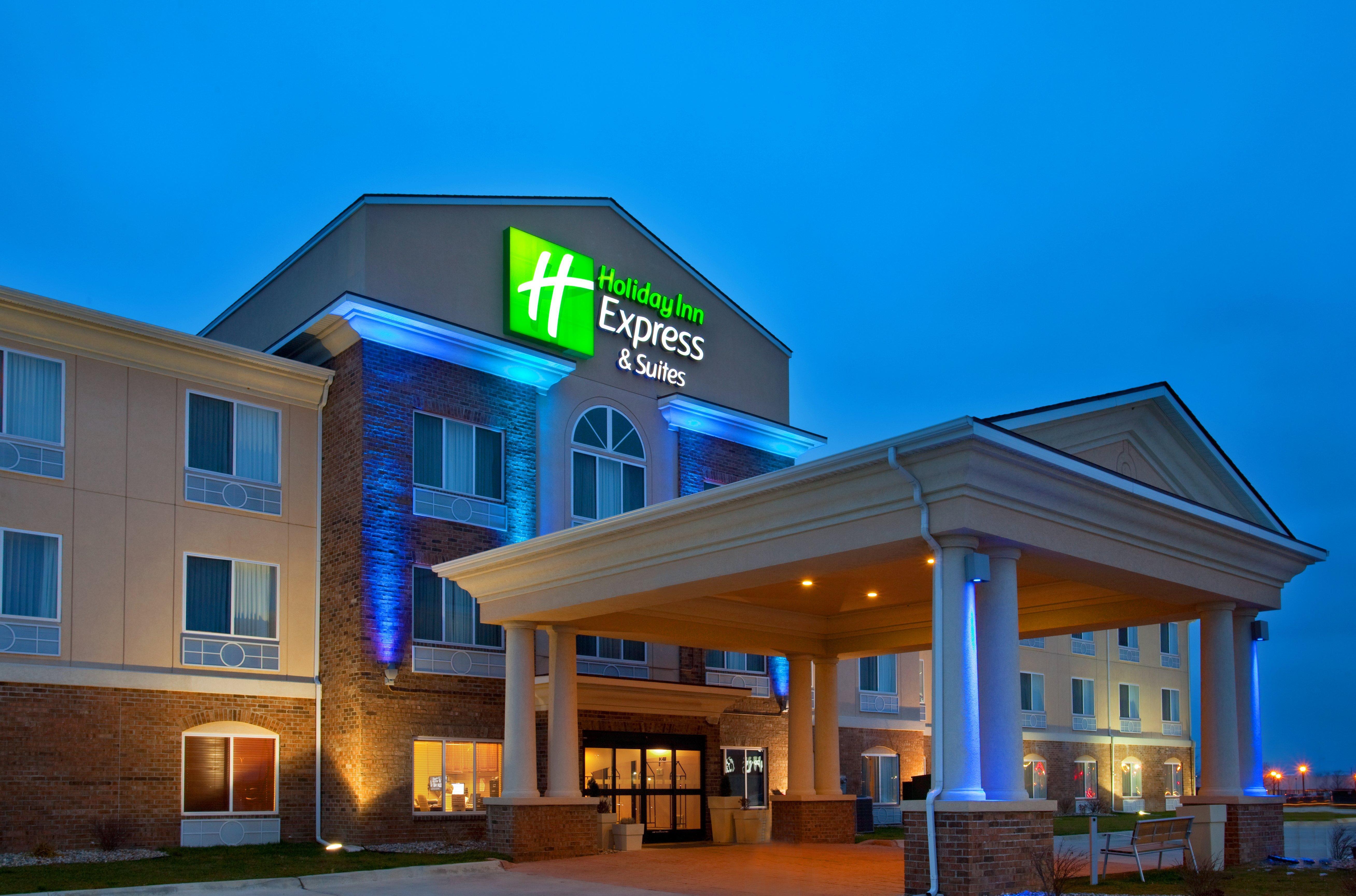 Holiday Inn Express Hotel & Suites Mattoon By Ihg Екстер'єр фото
